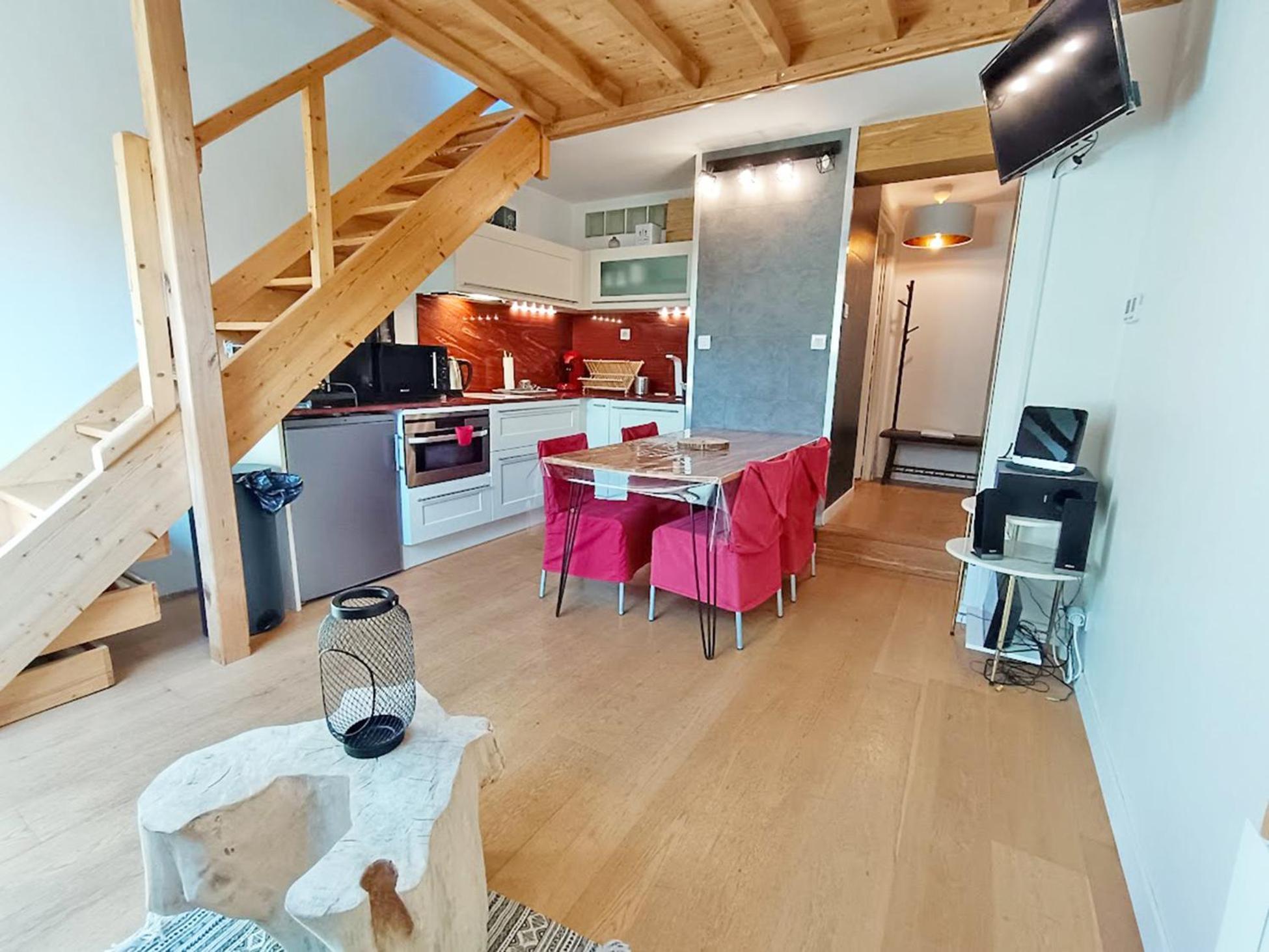 Apartmán Le Nid De Juliette, T3 Duplex, Parking, Cave Bagnères-de-Luchon Exteriér fotografie